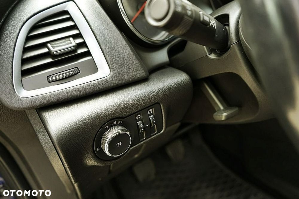 Opel Astra - 19