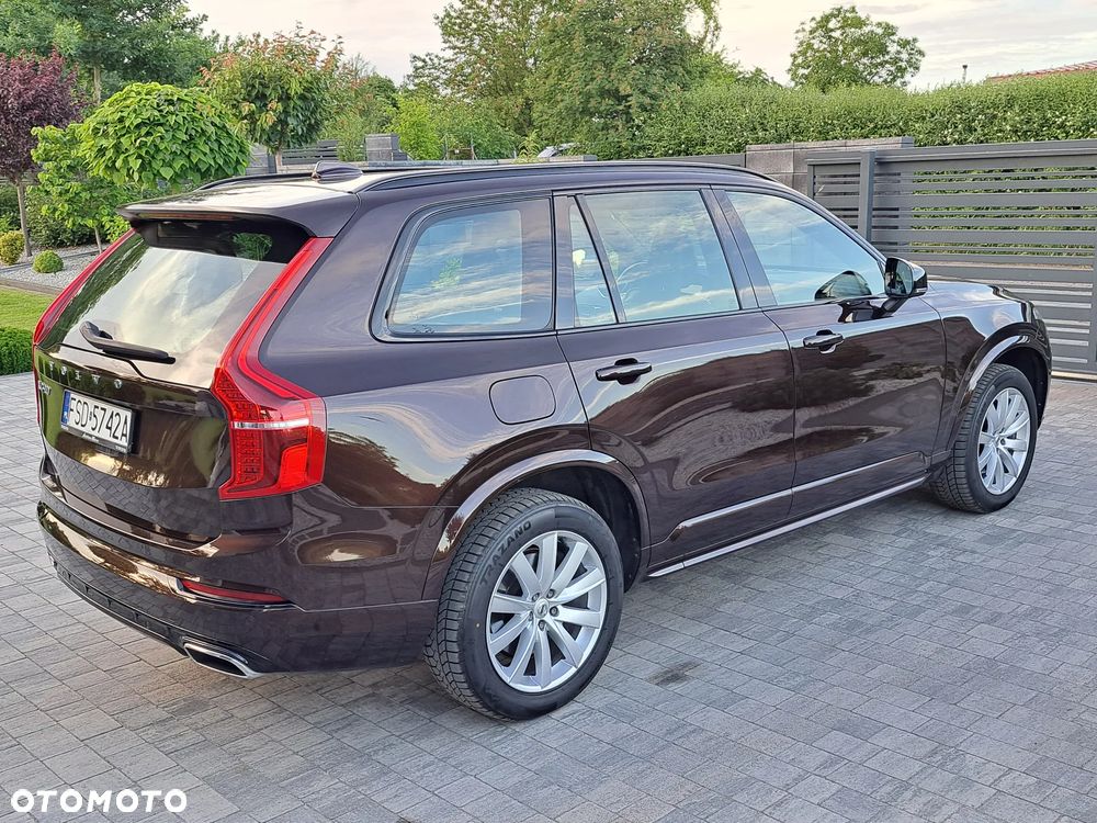 Volvo XC 90 B5 D AWD R-Design 7os - 7