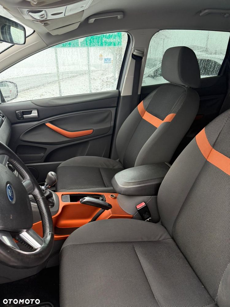 Ford Kuga 2.0 TDCi Trend - 17