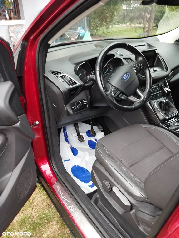 Ford Kuga 2.0 TDCi FWD Titanium - 10
