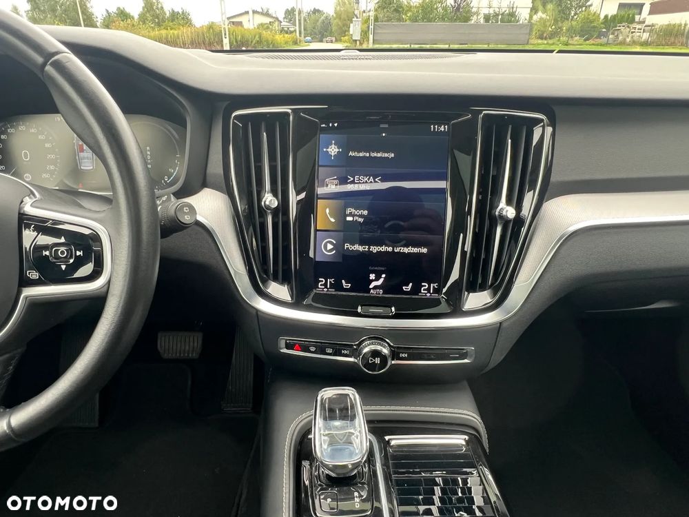 Volvo V60 T6 AWD Plug-In Hybrid Inscription Expression - 16
