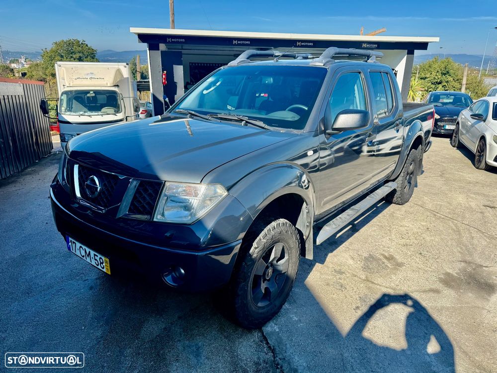 Nissan Navara 2.5 dCi CD LE Prem.+BDT AT - 33