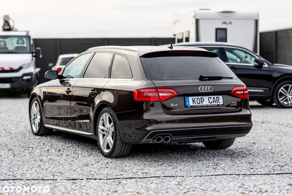 Audi A4 Avant 2.0 TDI DPF clean diesel quattro S line Sportpaket - 27