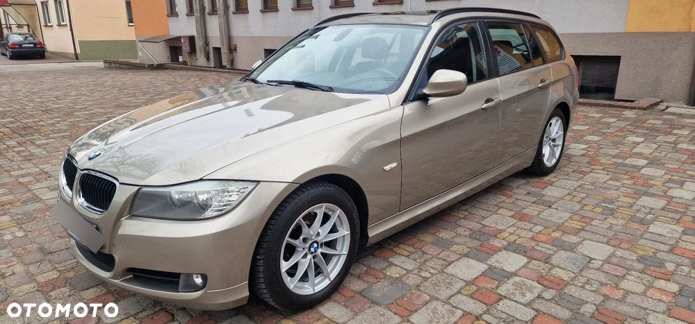 BMW Seria 3 320d DPF Edition Sport - 19