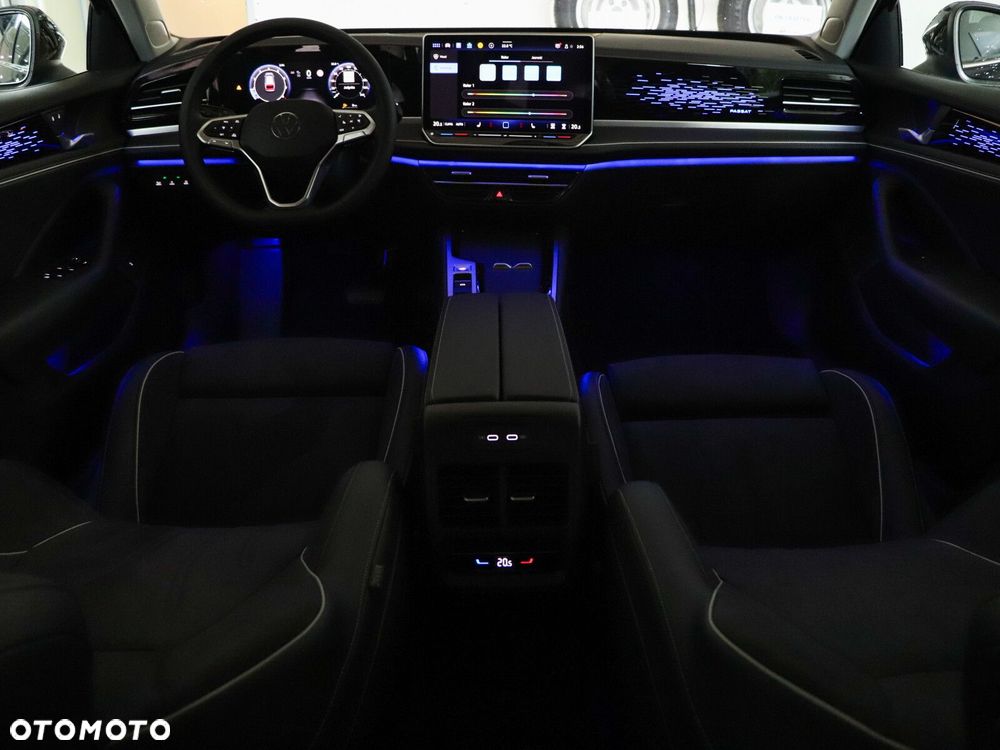 Volkswagen Passat - 26