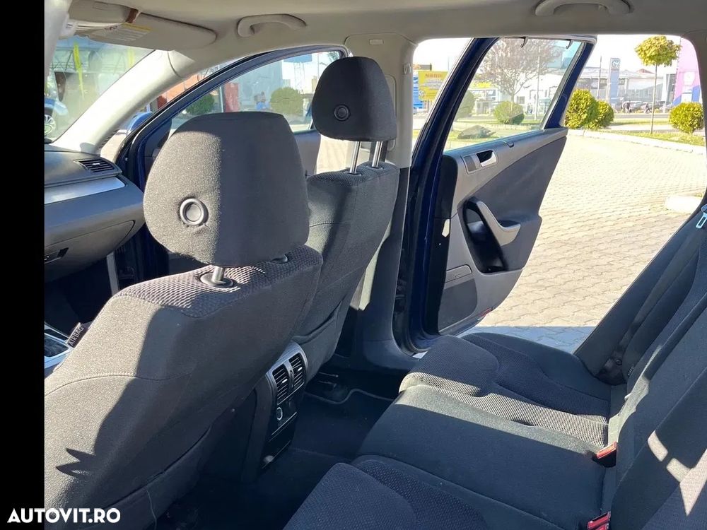 Volkswagen Passat 2.0 TDI Sportline DPF DSG - 4