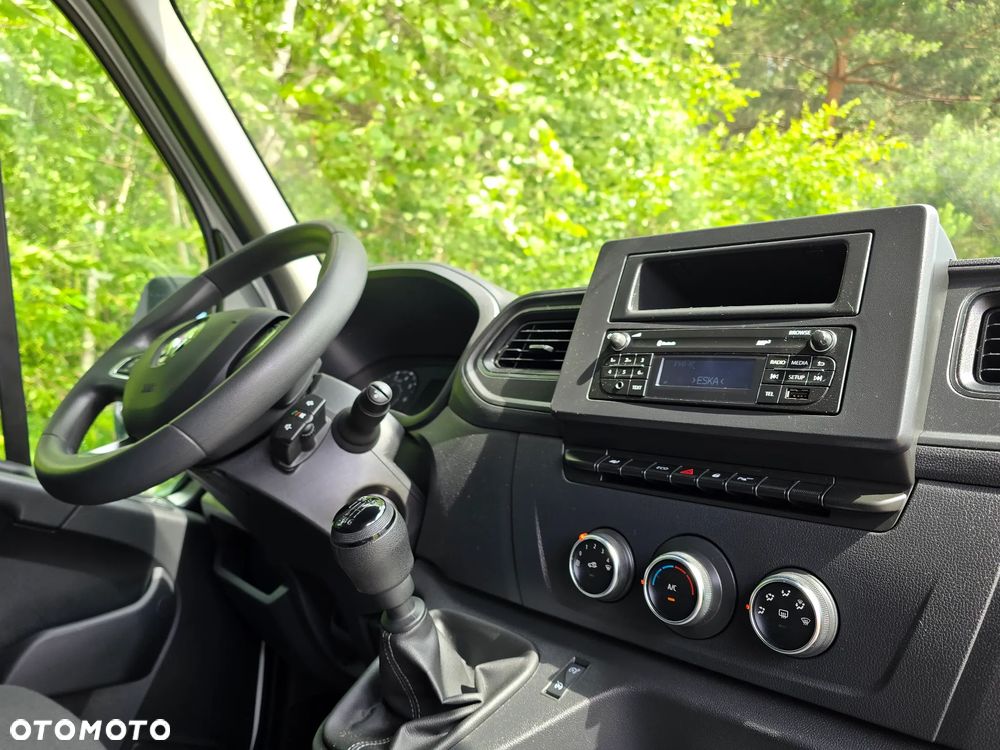 Renault Master 2.3 , 2023 ROK ,Salon Polska ASO L3H2 , bez wkładu , czujniki parkowania - 12