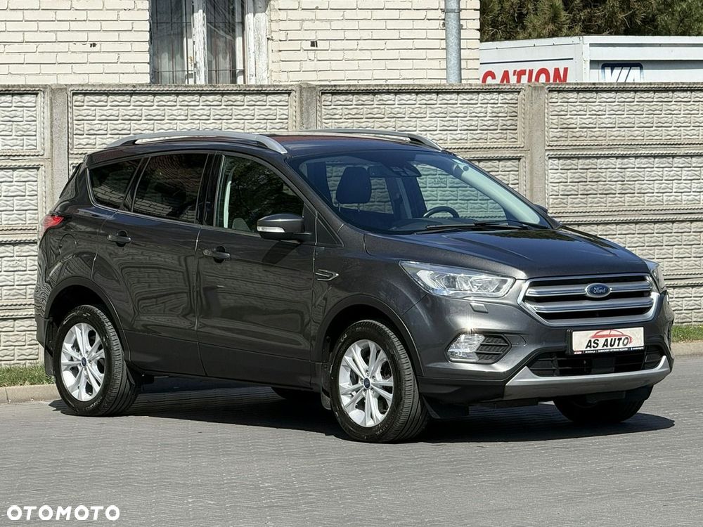 Ford Kuga - 32