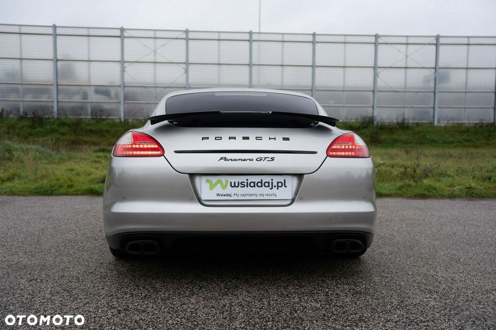 Porsche Panamera 2012 photo 5