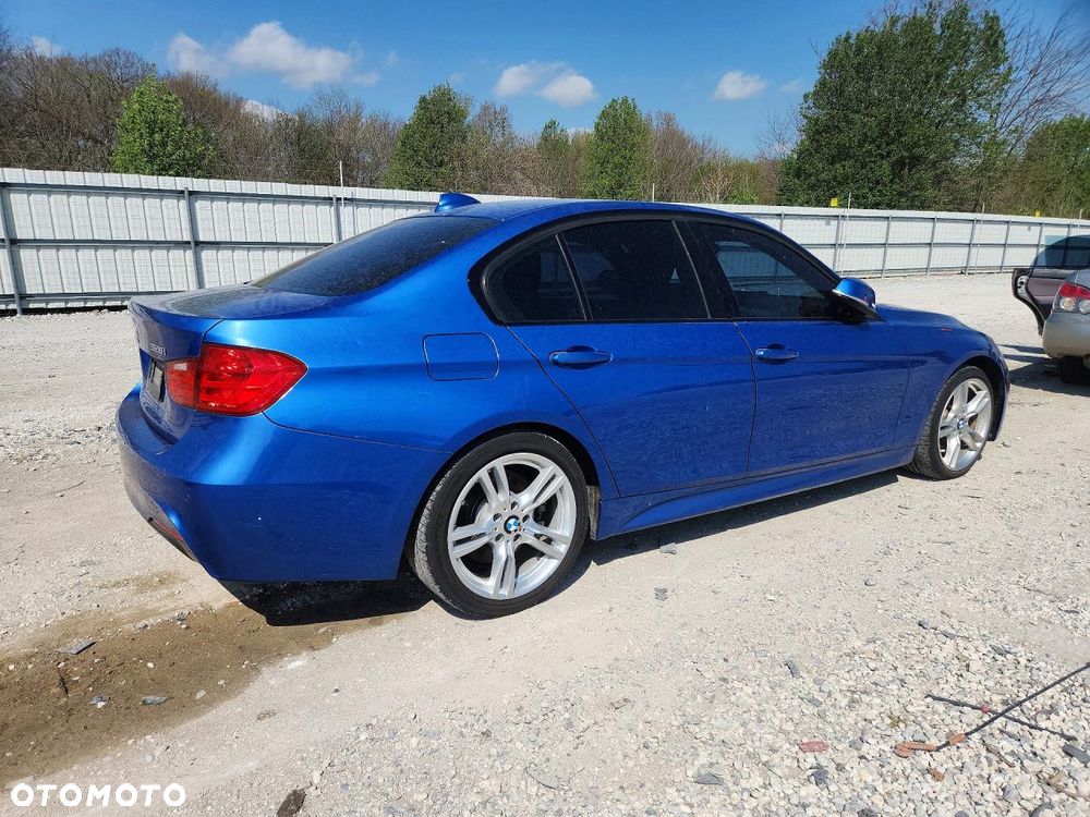 BMW Seria 3 328i Sport Line - 4