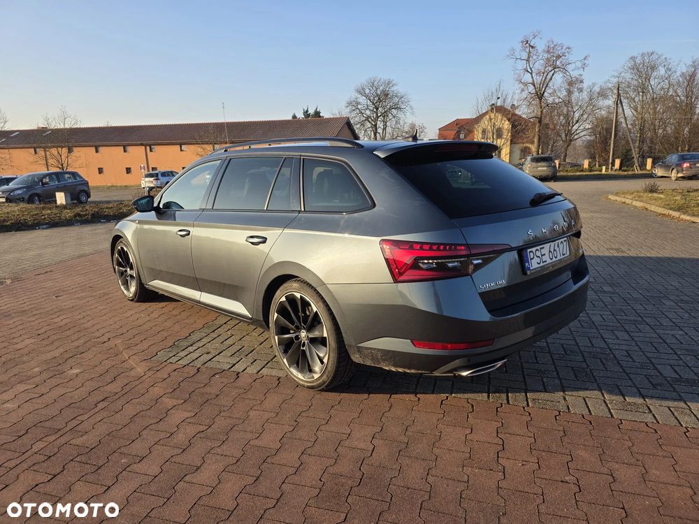 Skoda Superb 2.0 TSI 4x4 DSG Sportline - 4