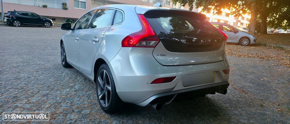 Volvo V40 1.6 D2 R-Design - 5