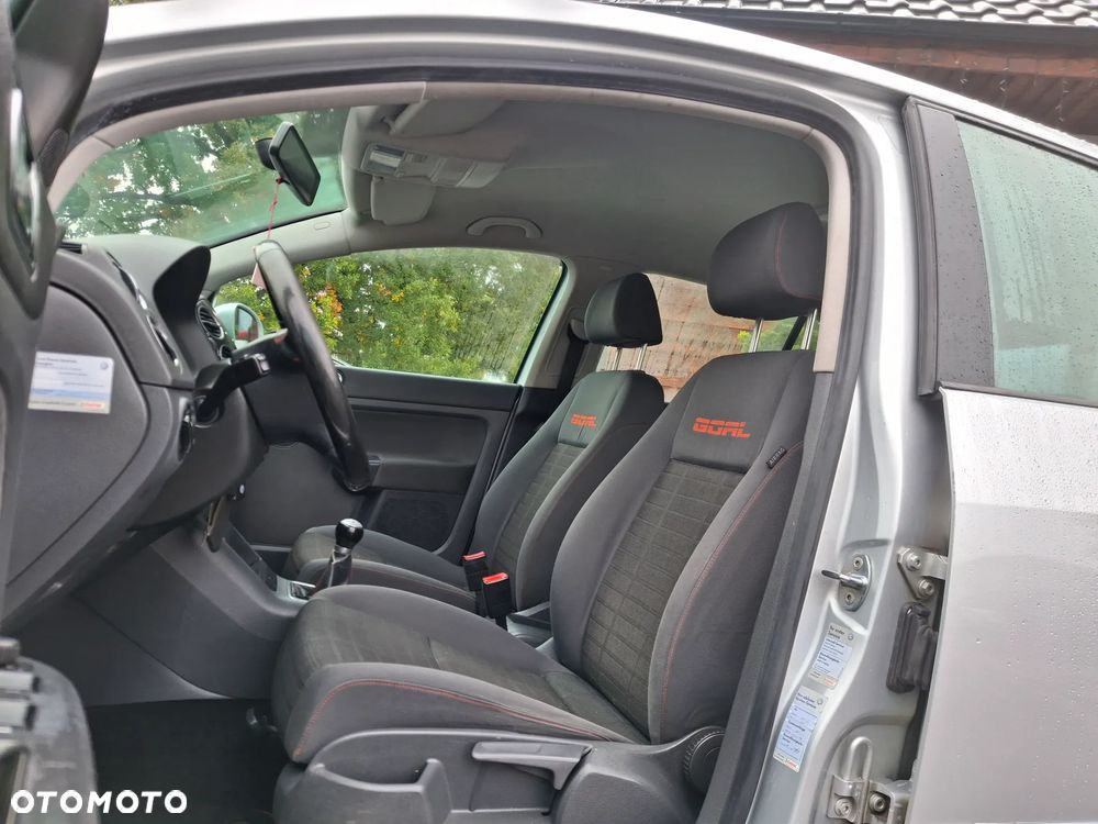 Volkswagen Golf Plus 1.6 FSI Goal - 25