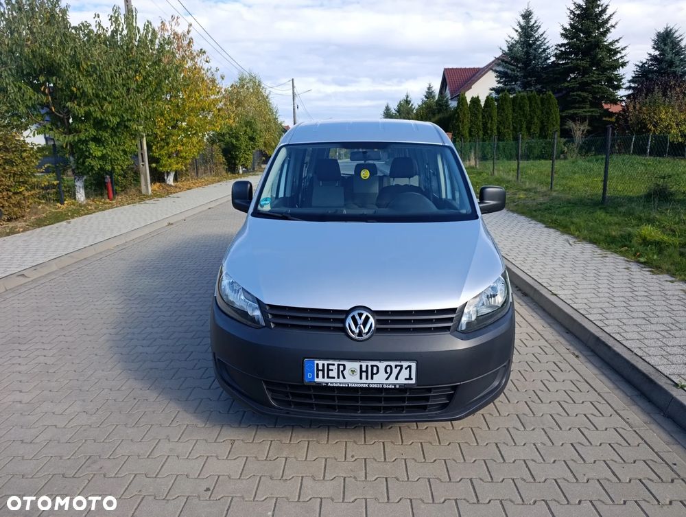 Volkswagen Caddy Maxi - 8