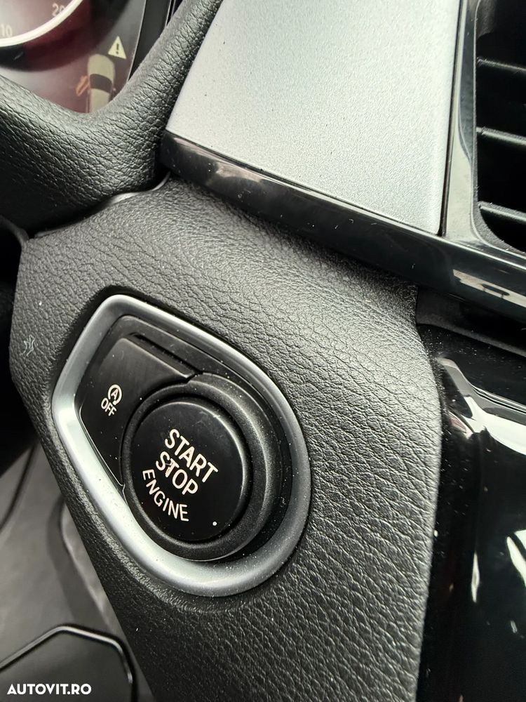 BMW X1 sDrive18d Aut. Sport Line - 38