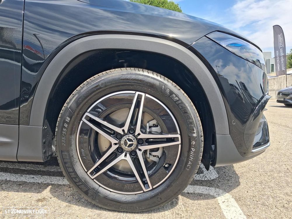 Mercedes-Benz EQB - 4
