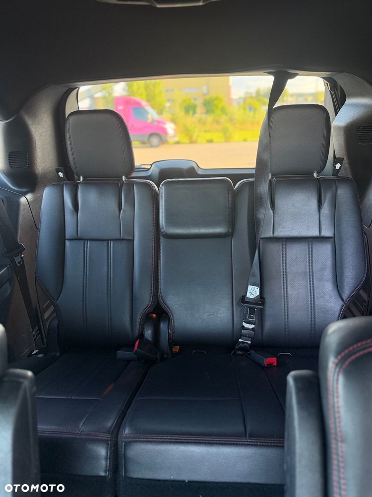 Dodge Grand Caravan - 8
