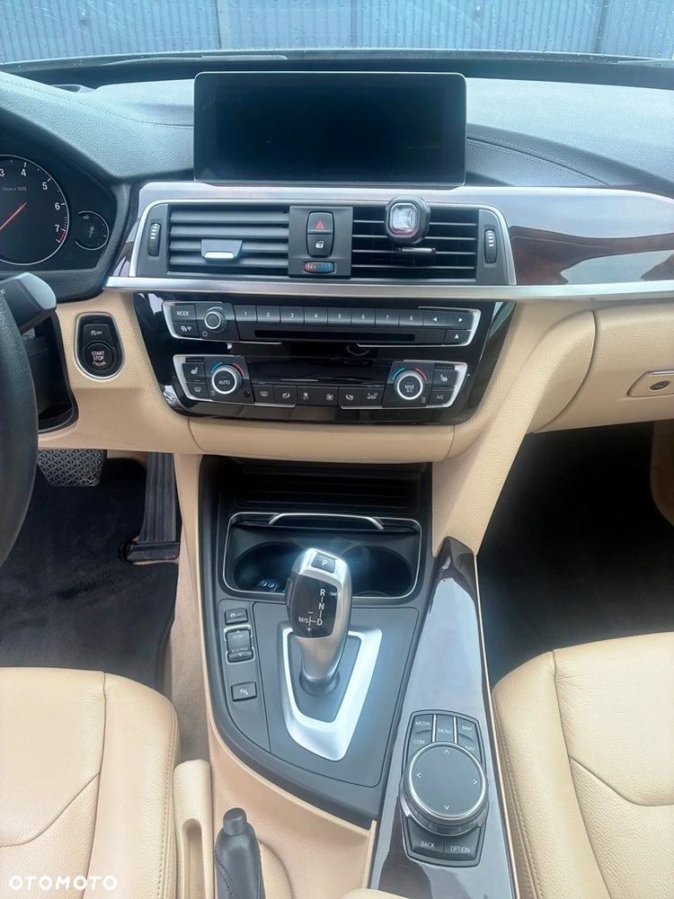 BMW 3GT 330i GPF Luxury Line - 22