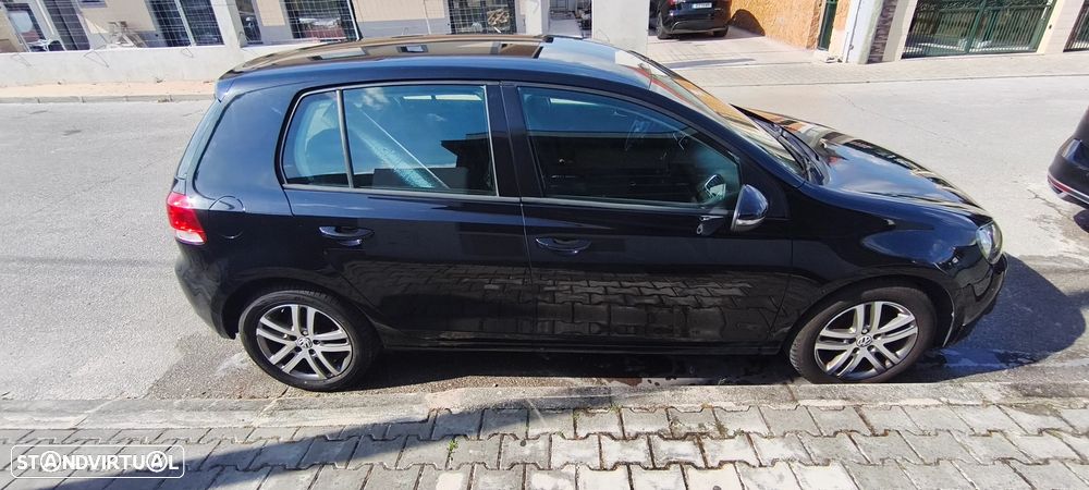 VW Golf 1.6 TDi Confortline - 4