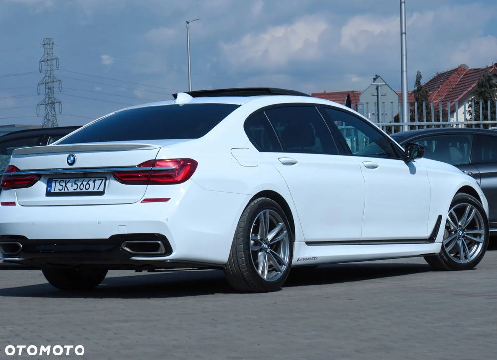 BMW Seria 7 750Li xDrive - 7