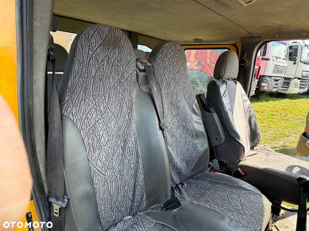 Ford Transit - 17