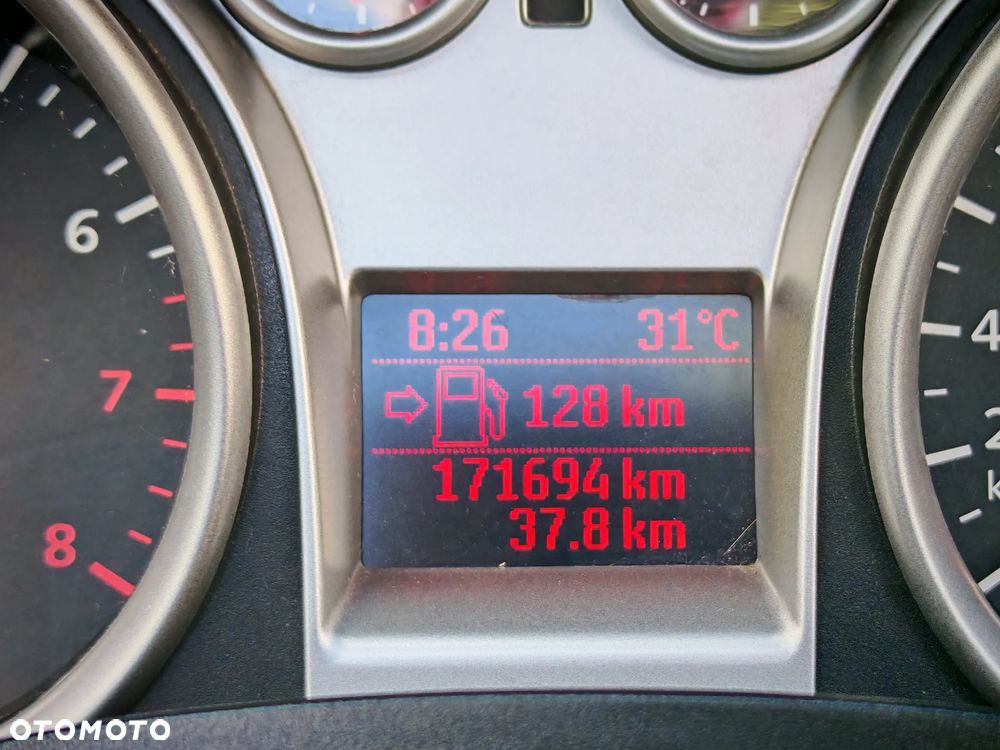 Ford Focus 2.0 Sport - 23