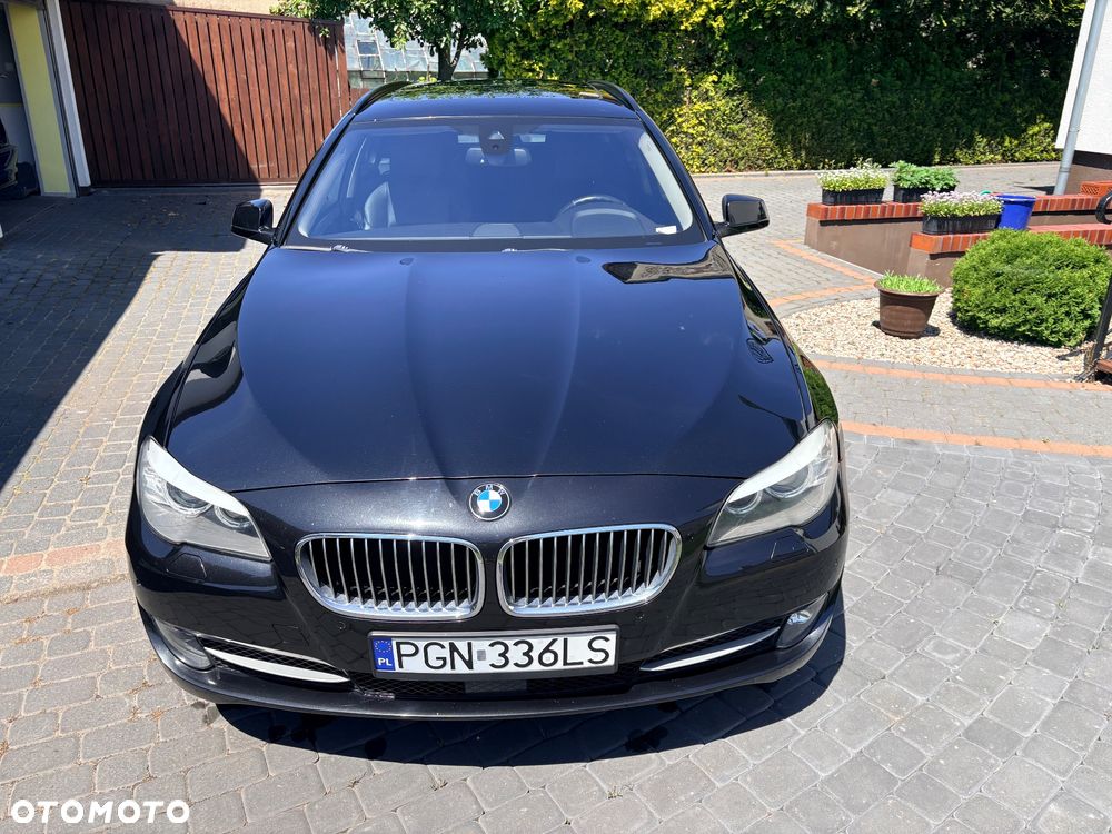 BMW Seria 5 520d - 12