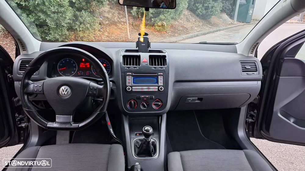 VW Golf 1.4 TSi Trendline Pack - 29