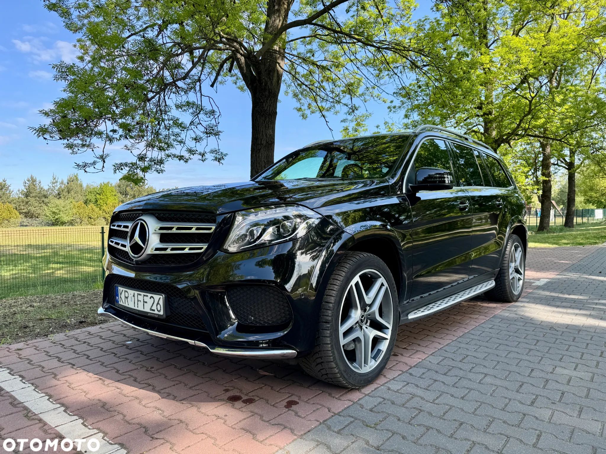 Mercedes-Benz GLS 350 d 4-Matic - 1