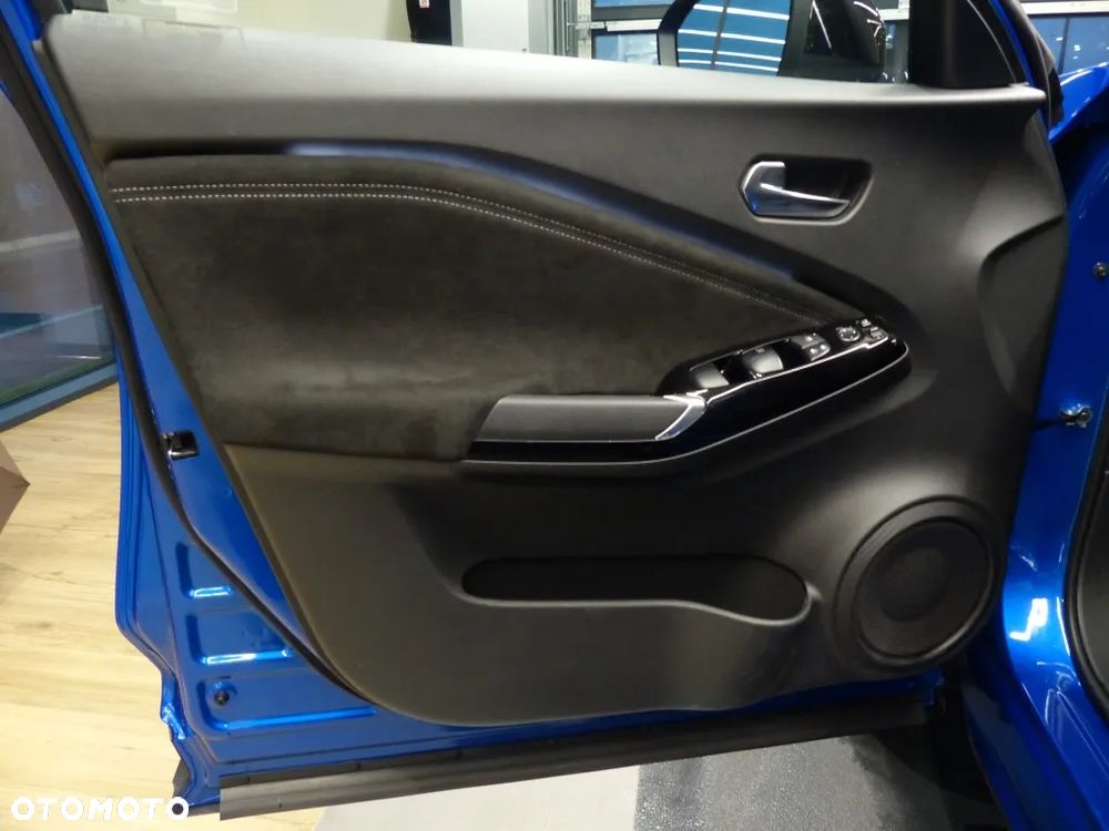 Nissan Juke 1.6 Hybrid N-Design AMT - 11