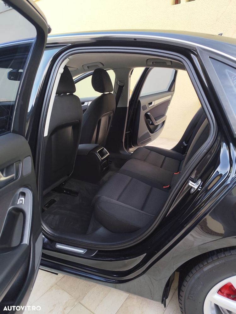 Audi A4 Limuzina - 8