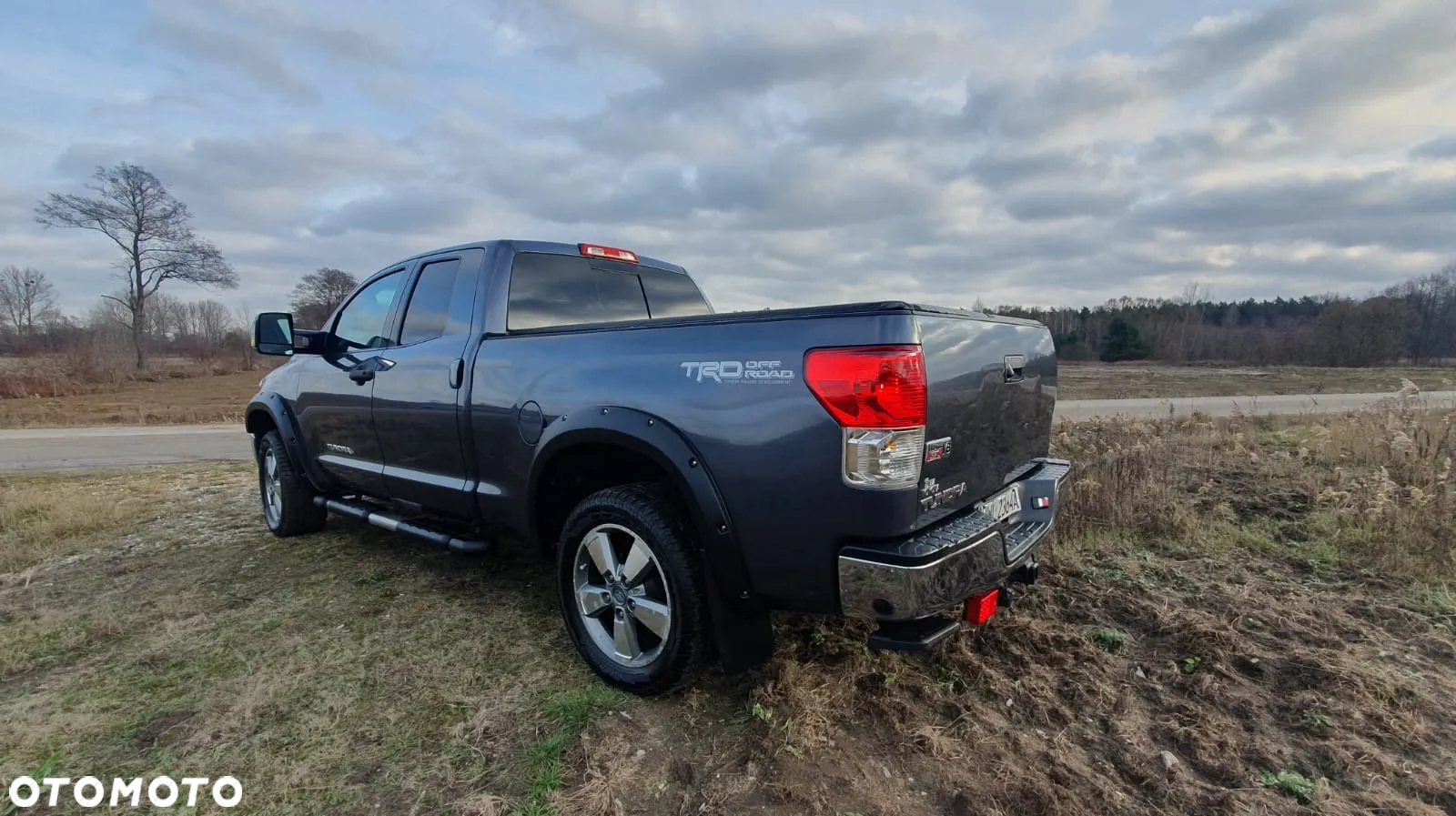 Toyota Tundra 5.7 4x4 Double Cab SR5 - 13