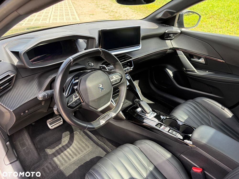 Peugeot 208 PureTech 100 EAT8 GT Pack - 21