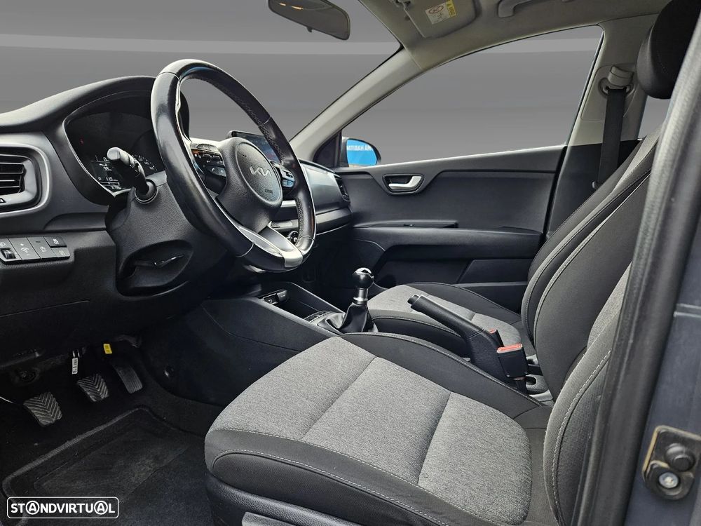 Kia Stonic 1.0 T-GDI EX - 23