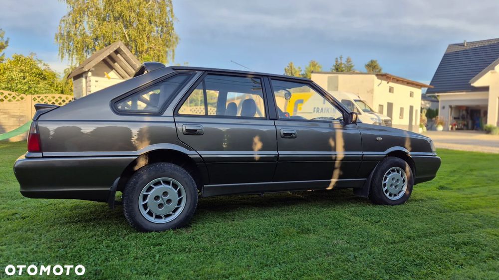 Polonez Caro - 11