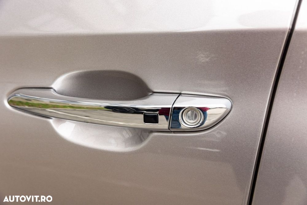 Hyundai Tucson 2.0 CRDI 4WD Automatik Premium - 11