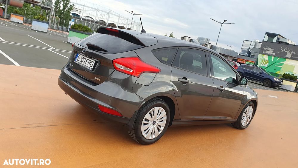 Ford Focus 1.0 EcoBoost Trend Edition - 30