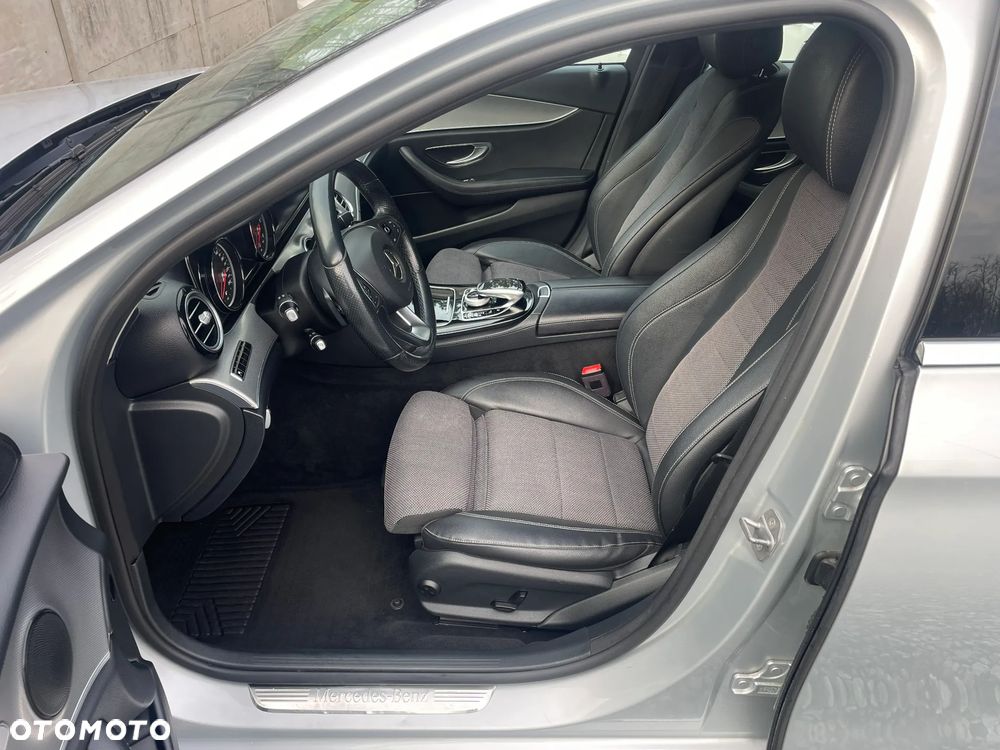 Mercedes-Benz Klasa E 220 d 9G-TRONIC Avantgarde - 12