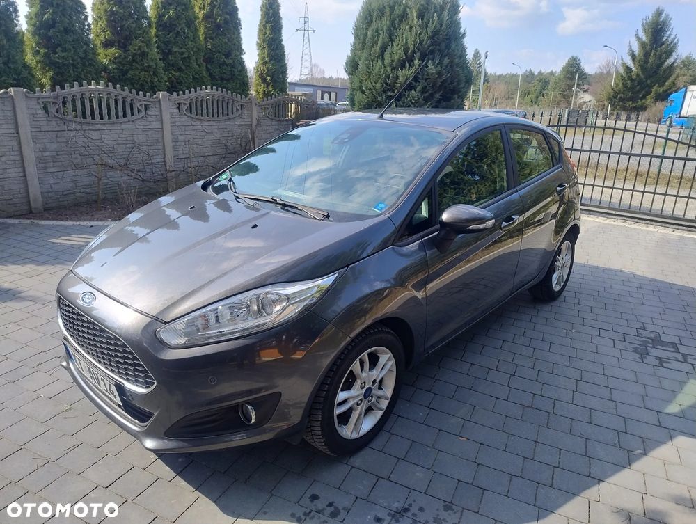 Ford Fiesta 1.0 EcoBoost STart-Stop Titanium - 2