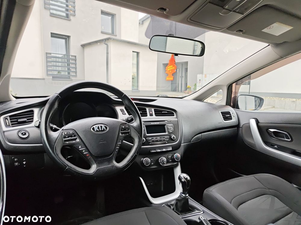 Kia Ceed 1.4 CVVT Vision - 15