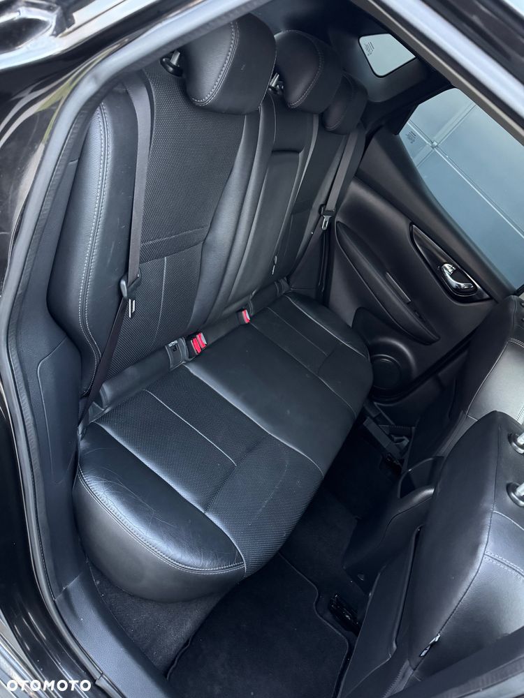 Nissan Qashqai 1.6 DCi Black Edition Xtronic EU6 - 20