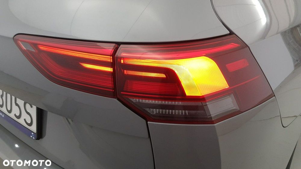 Volkswagen Golf - 12