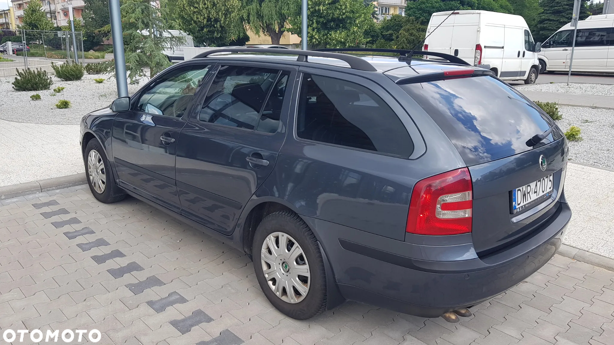 Skoda Octavia 2.0 TDI Ambiente - 13