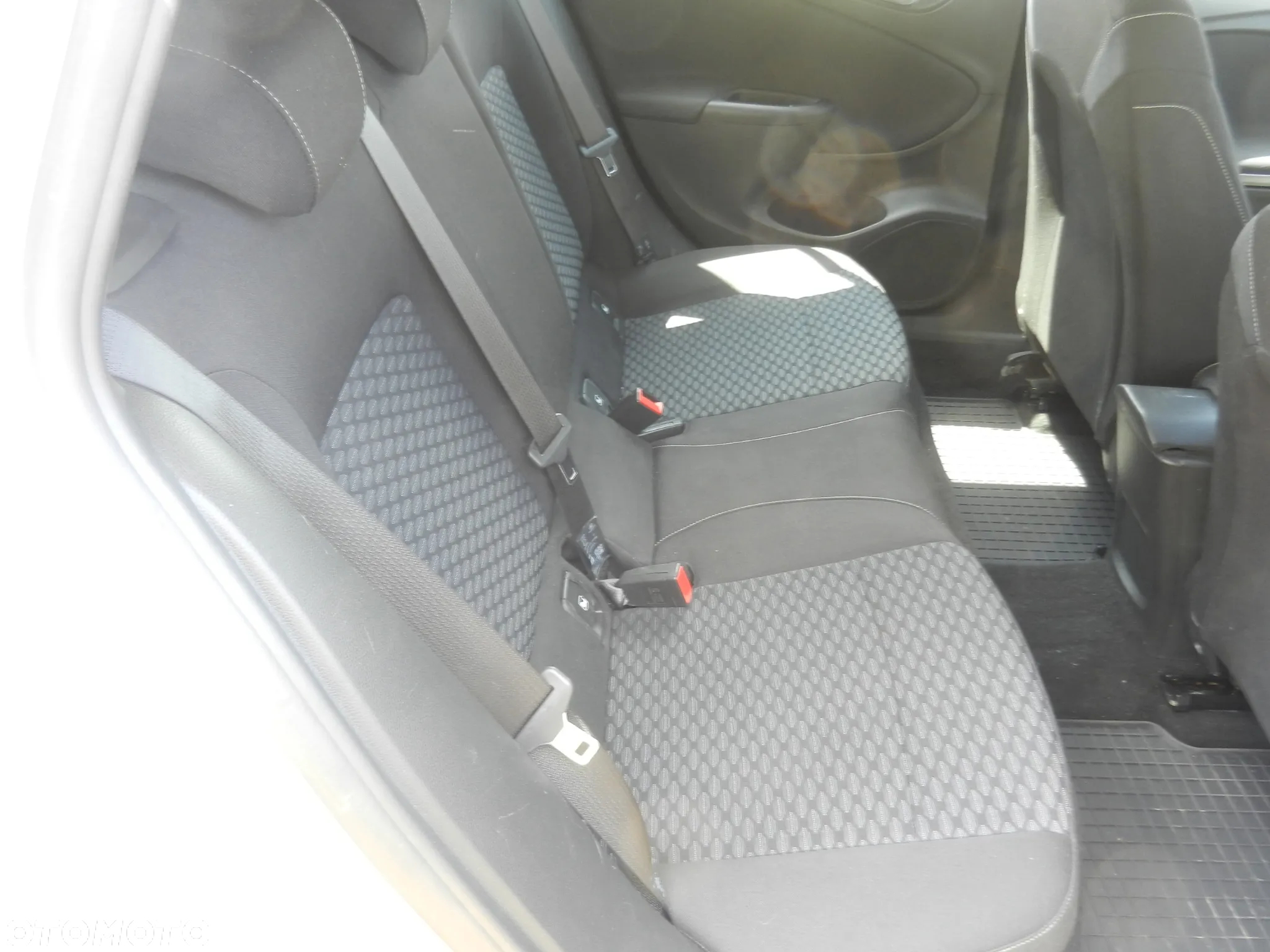 Opel Astra V 1.5 CDTI S&S - 16