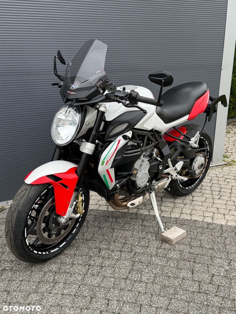 MV AGUSTA Brutale - 22