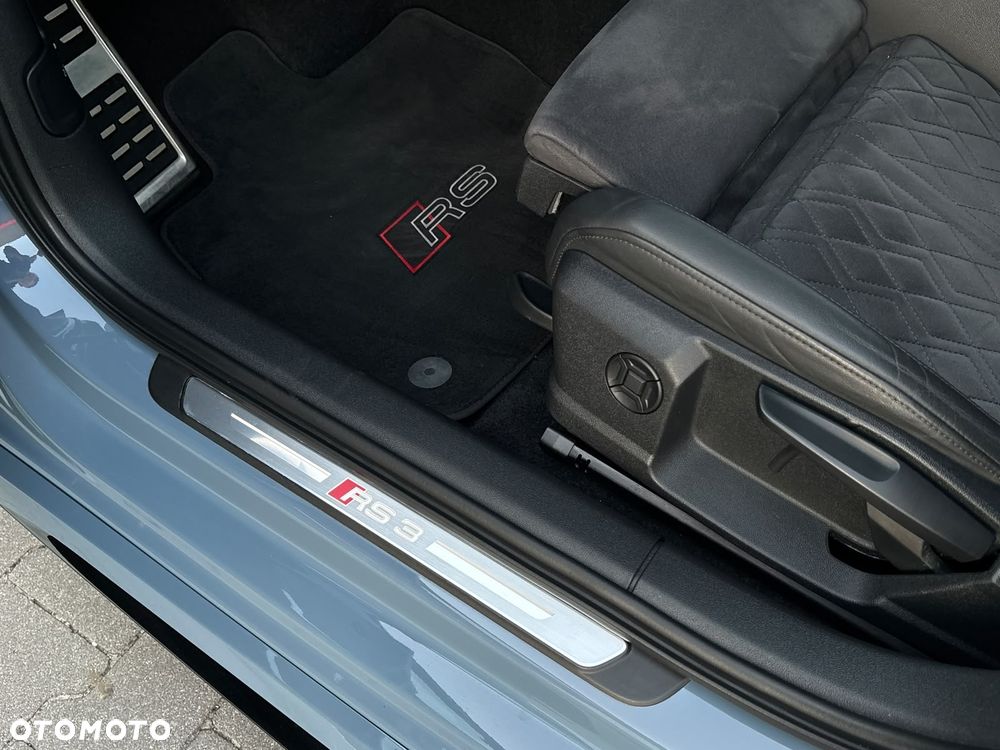 Audi RS3 Sportback - 18