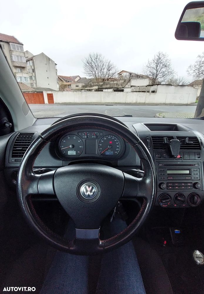 Volkswagen Polo 1.6 Goal - 8