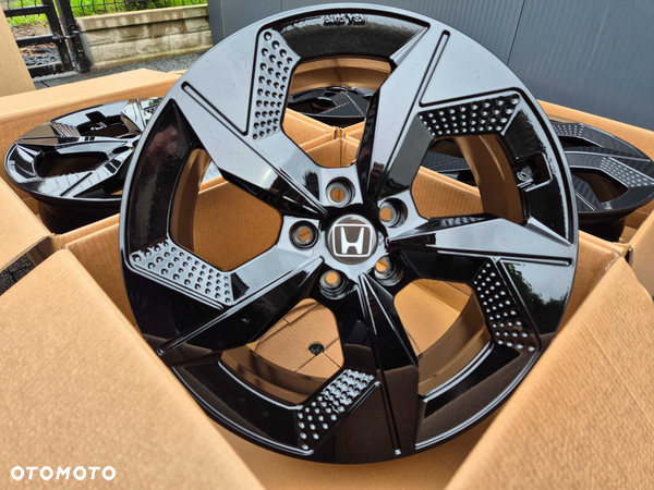 Felgi 19 HONDA Accord Civic CR-V HR-V ZR-V 5x114,3