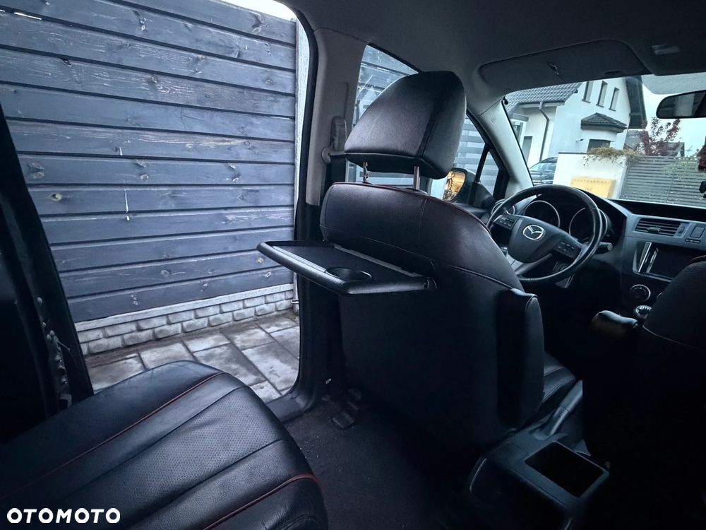 Mazda 5 2.0 Exclusive + - 24