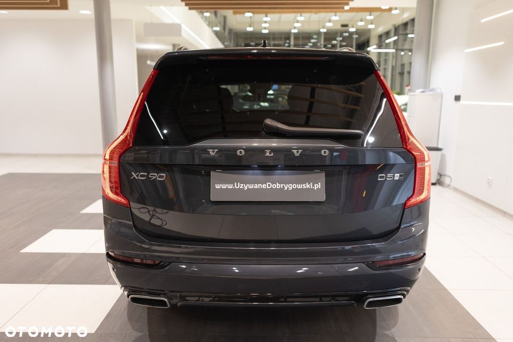 Volvo XC 90 - 6